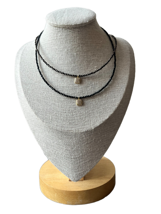 COLLAR VIOLETA